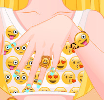 Барби: Дизайн ногтей со смайликами